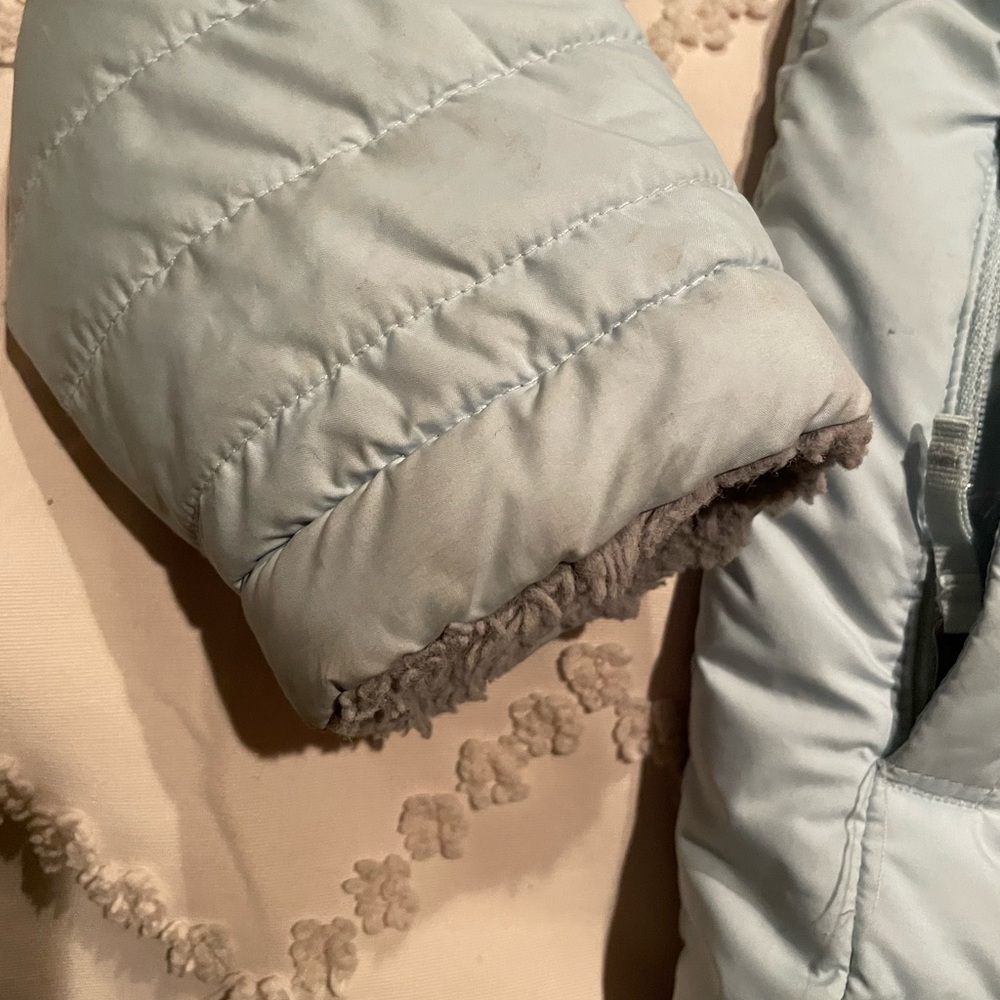 Girls The North Face Jacket Bundle - Picture 5 of 9